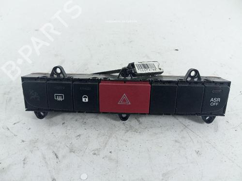 Warnblinkschalter für CITROËN JUMPER II Bus 2.2 HDi 130 (130 hp) 31990296