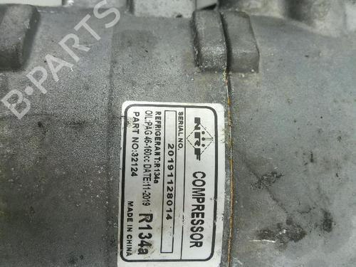 Used AC compressor HYUNDAI SANTA FÉ I (SM) 2.4 16V (146 hp) 18360352
