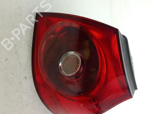 right-taillight-vw-golf-v-1k1-2003-2004-2005-2006-2007-2008-2009-2010-32182432 main image