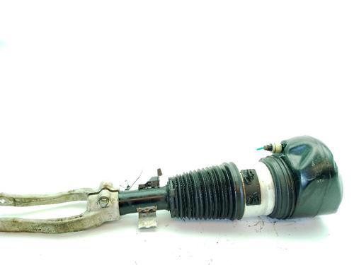 Used Left front shock absorber Left front shock absorber BMW 7 (G11, G12) 740 d, Ld xDrive (320 hp) 34340430 34340430