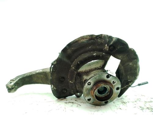 Used Right front steering knuckle Right front steering knuckle BMW 5 Touring (F11) 525 d xDrive (218 hp) 40492534 40492534