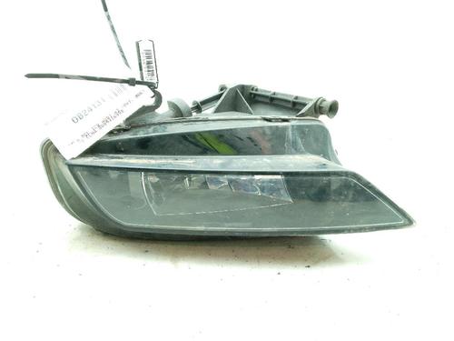 Used Left front fog light Left front fog light AUDI A3 (8V1, 8VK) 1.6 TDI (105 hp) 24121277 24121277