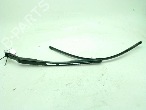 Used Front windshield wiper arm AUDI A8 D4 (4H2, 4H8, 4HC, 4HL) 3.0 TDI quattro (211 hp) 31125406
