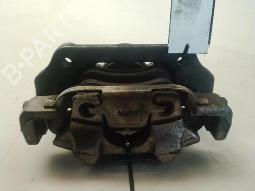 Used Right front brake caliper BMW 1 (F20) 116 d (116 hp) 29861069
