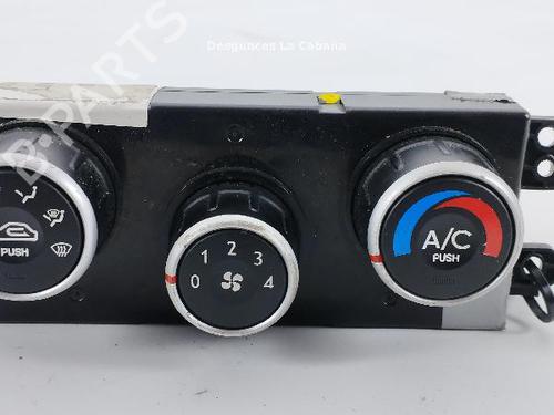 Used Climate control HYUNDAI TUCSON (JM) 2.0 CRDi (113 hp) 31989518