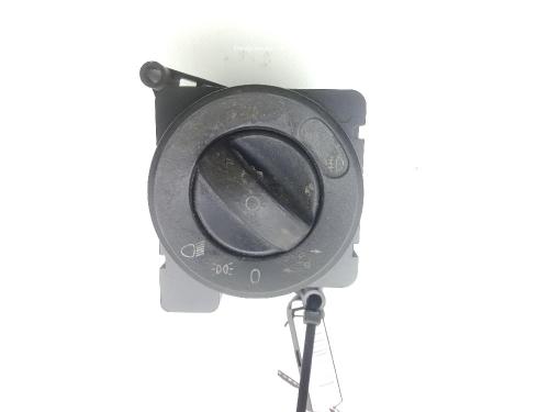 Used Headlight switch Headlight switch VW CRAFTER 30-50 Van (2E_) 2.5 TDI (109 hp) 18370490 18370490