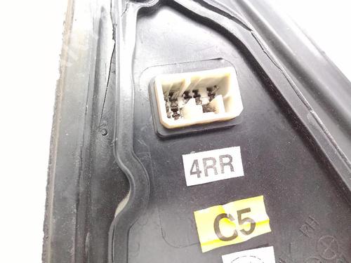 Right mirror KIA SORENTO I (JC) 2.5 CRDi 4WD | BP29021732C27 