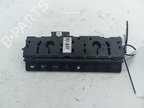 Used Warning switch Warning switch RENAULT MASTER III Platform/Chassis (EV, HV, UV) 2.3 dCi 150 RWD (HV0F, UV0F) (150 hp) 18371832 18371832