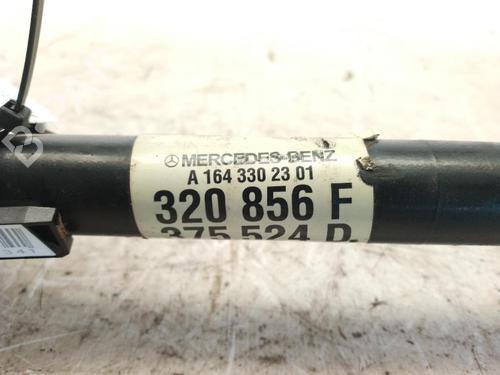 Left front driveshaft MERCEDES-BENZ M-CLASS (W164) ML 320 CDI 4-matic (164.122) | BP24996034M38 