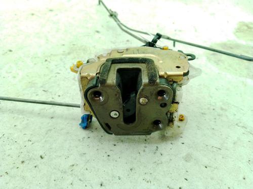 Used Front left lock NISSAN TERRANO II (R20) 2.7 TD 4WD (101 hp) 26055935