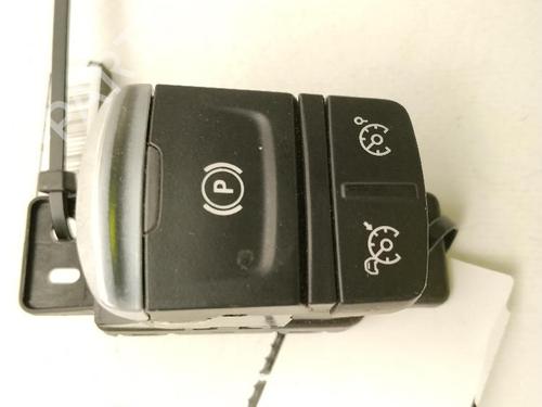 Switch RENAULT TALISMAN (LP_) 1.7 Blue dCi 120 (LPA7) | BP32515843I30