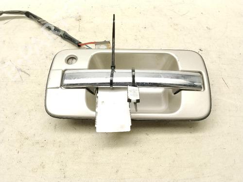 Used Front left exterior door handle Front left exterior door handle 36833547 36833547