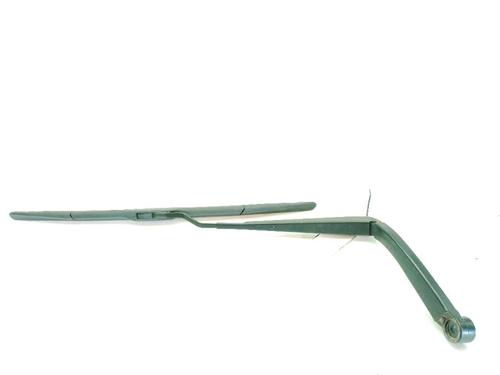 front-windshield-wiper-arm-toyota-hilux-viii-pickup-_n1_-2015-32978553 main image