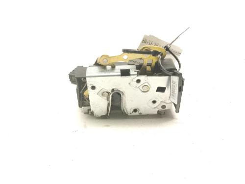 Used Rear left lock Rear left lock LAND ROVER DISCOVERY II (L318) 2.5 Td5 4x4 (139 hp) 40523939 40523939
