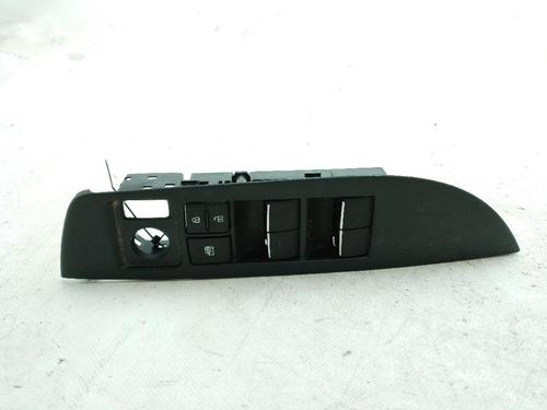 Used Left front window switch Left front window switch TOYOTA COROLLA Estate (_E21_) 1.8 Hybrid (ZWE211) (98 hp) 24544631 24544631