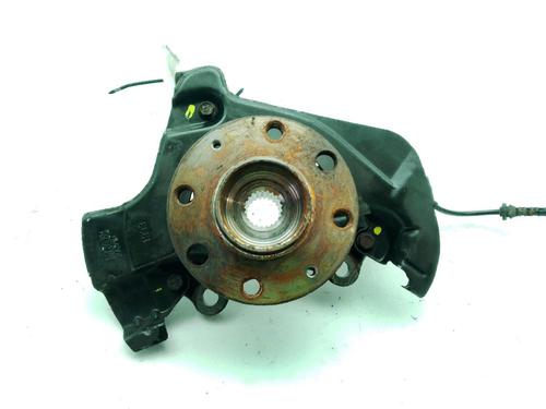 Used Left front steering knuckle OPEL ADAM (M13) 1.2 (69 hp) 32385649