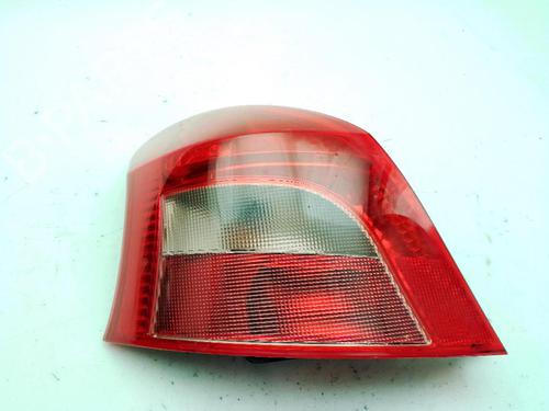 Achterlicht links TOYOTA YARIS (_P9_) 1.4 D-4D (NLP90_, NLP90R) (90 hp) 28838721