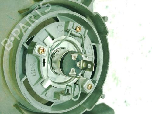 Right headlight NISSAN PICK UP (D22) 2.5 TD 4WD | BP29697721C29 