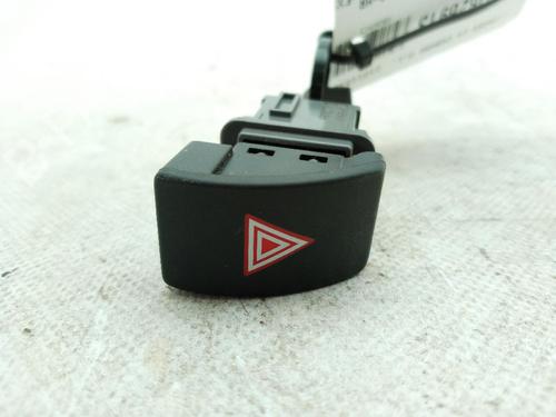 Used Warning switch Warning switch TOYOTA C-HR (_X1_) 2.0 Hybrid (MAXH10) (184 hp) 24545865 24545865