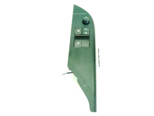 Used Left front window switch Left front window switch TOYOTA HILUX VIII Pickup (_N1_) 2.4 D (GUN112_, GUN122_, GUN135_, GUN120_, GUN135R,... (150 hp) 32978409 32978409