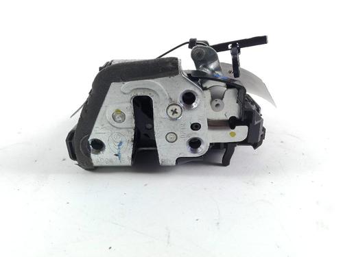 Rear right lock TOYOTA AVENSIS Estate (_T27_) 2.0 D-4D (WWT271_) | BP18372871C99 