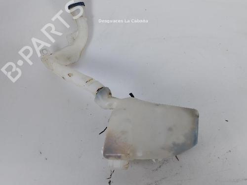 Used Windscreen washer tank PEUGEOT 208 I (CA_, CC_) 1.2 VTI 82 (82 hp) 31989901