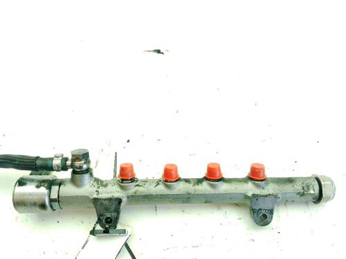 Used Injection rail Injection rail MERCEDES-BENZ SPRINTER 3,5-t Van (B906) 314 CDI (906.631, 906.633, 906.635, 906.637) (143 hp) 36694916 36694916