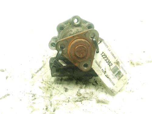 Used Steering pump VW TOUAREG (7LA, 7L6, 7L7) 3.2 V6 (220 hp) 32182802