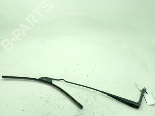 Front windshield wiper arm VW TRANSPORTER T4 Bus (70B, 70C, 7DB, 7DK, 70J, 70K, 7DC, 7DJ) 1.9 TD | BP29765477C143 