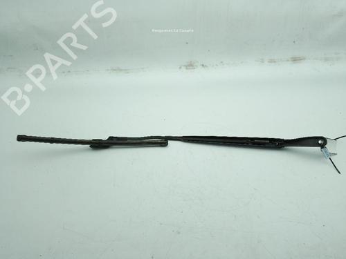 Front windshield wiper arm PEUGEOT 208 II (UB_, UP_, UW_, UJ_) 1.2 PureTech 100 | BP24047819C143 