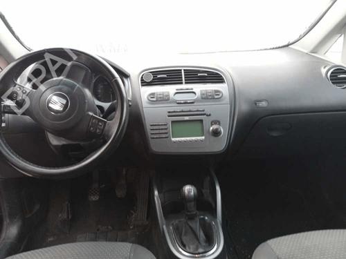 Left front steering knuckle SEAT ALTEA XL (5P5, 5P8) 2.0 TDI 16V | BP18368402M25 