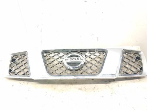 Grill Grill NISSAN NAVARA NP300 (D40) 2.5 dCi 4WD (171 hp) 34207582 34207582