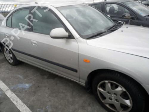 Left front steering knuckle HYUNDAI ELANTRA III Saloon (XD) 1.6 | BP18365832M25 
