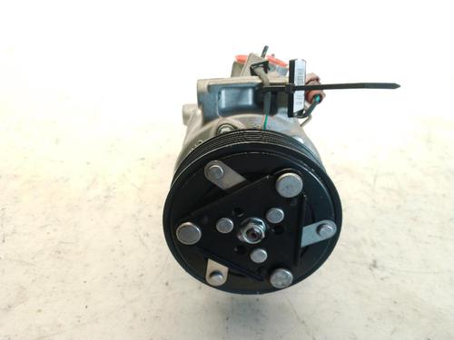 Used AC compressor AC compressor VW POLO VI (AW1, BZ1, AE1) 1.0 TSI (95 hp) 26571815 26571815