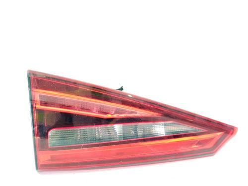 Højre baglygte bagklap INFINITI Q30 1.5 D (109 hp) 31352232