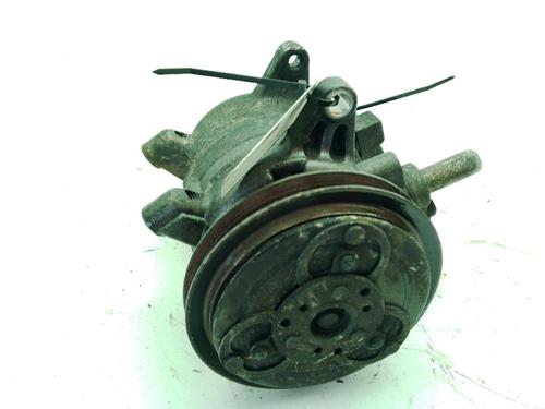 Used AC compressor NISSAN PICK UP (D22) 2.5 TD 4WD (103 hp) 31966639
