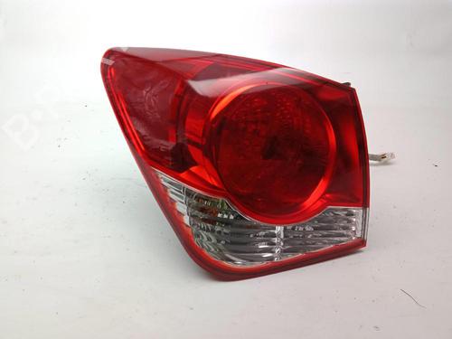 Used Left taillight CHEVROLET CRUZE (J300) 1.6 (124 hp) 18357851
