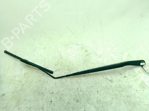 Used Front windshield wiper arm FORD TRANSIT COURIER B460 MPV 1.5 TDCi (75 hp) 27472679