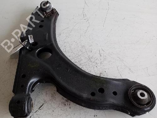 Used Right front suspension arm SEAT LEON (1M1) 1.9 TDI (110 hp) 18376849