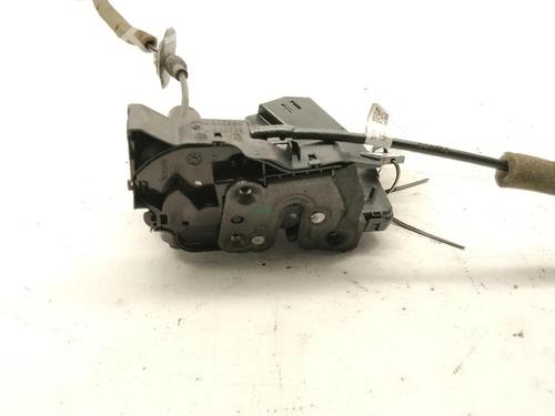 rear-left-lock-renault-megane-iv-hatchback-b9amn_-2015-39021774 main image