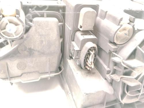 Right headlight AUDI A4 B6 (8E2) 2.5 TDI quattro | BP38615746C29 - Image 4