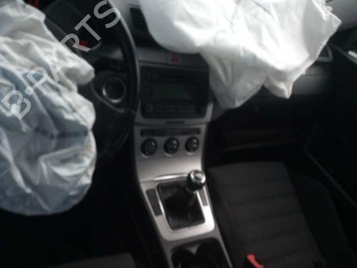 Right front steering knuckle VW PASSAT B6 (3C2) 2.0 FSI | BP18377375M26 