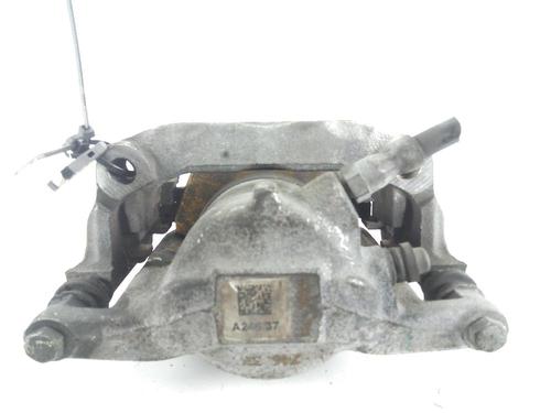 Venstre bremsekaliber foran MERCEDES-BENZ GLA-CLASS (X156) GLA 200 CDI / d (156.908) | BP24040746M105