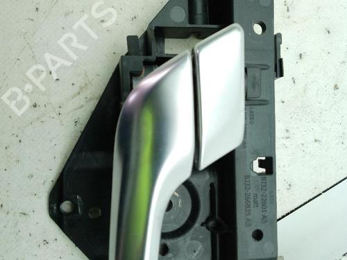 Used Front left interior door handle Front left interior door handle LAND ROVER RANGE ROVER EVOQUE (L538) 2.0 D (150 hp) 24051373 24051373