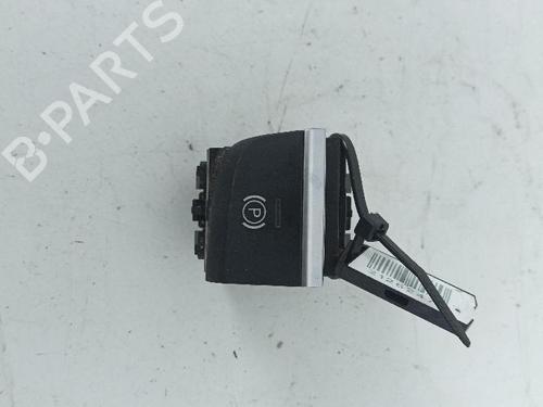 Used Switch Switch AUDI A3 Sportback (8VA, 8VF) 1.6 TDI (110 hp) 18369543 18369543
