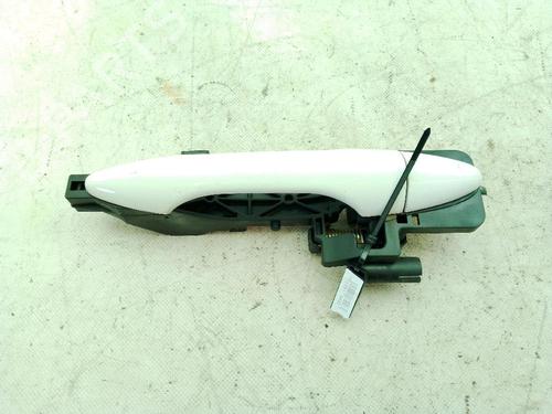 Used Rear left exterior door handle HYUNDAI ix35 (LM, EL, ELH) 1.7 CRDi (116 hp) 27472816