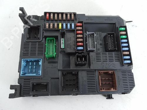 Fuse box PEUGEOT 2008 I (CU_) 1.6 HDi | BP31989478E1 - Image 2