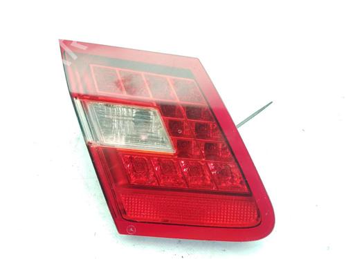 left-tailgate-light-mercedes-benz-e-class-w212-2009-2010-2011-2012-2013-2014-2015-2016-35973833 main image