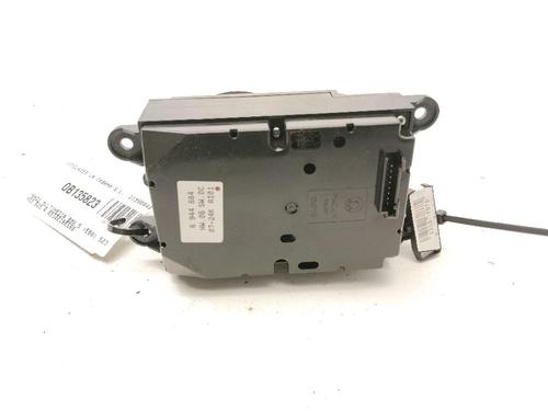 Switch BMW 5 (E60) 523 i | BP37508861I30 - Image 2