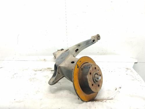 Used Left rear steering knuckle Left rear steering knuckle MERCEDES-BENZ V-CLASS (638/2) V 230 TD (638.274) (98 hp) 40257921 40257921